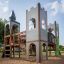 Schloss Camelot Spieltürme mit Rutsche und Kletterwand auf einem Spielplatz