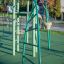 Sirius Kletteranlage mit Kletterwand auf einem Spielplatz.